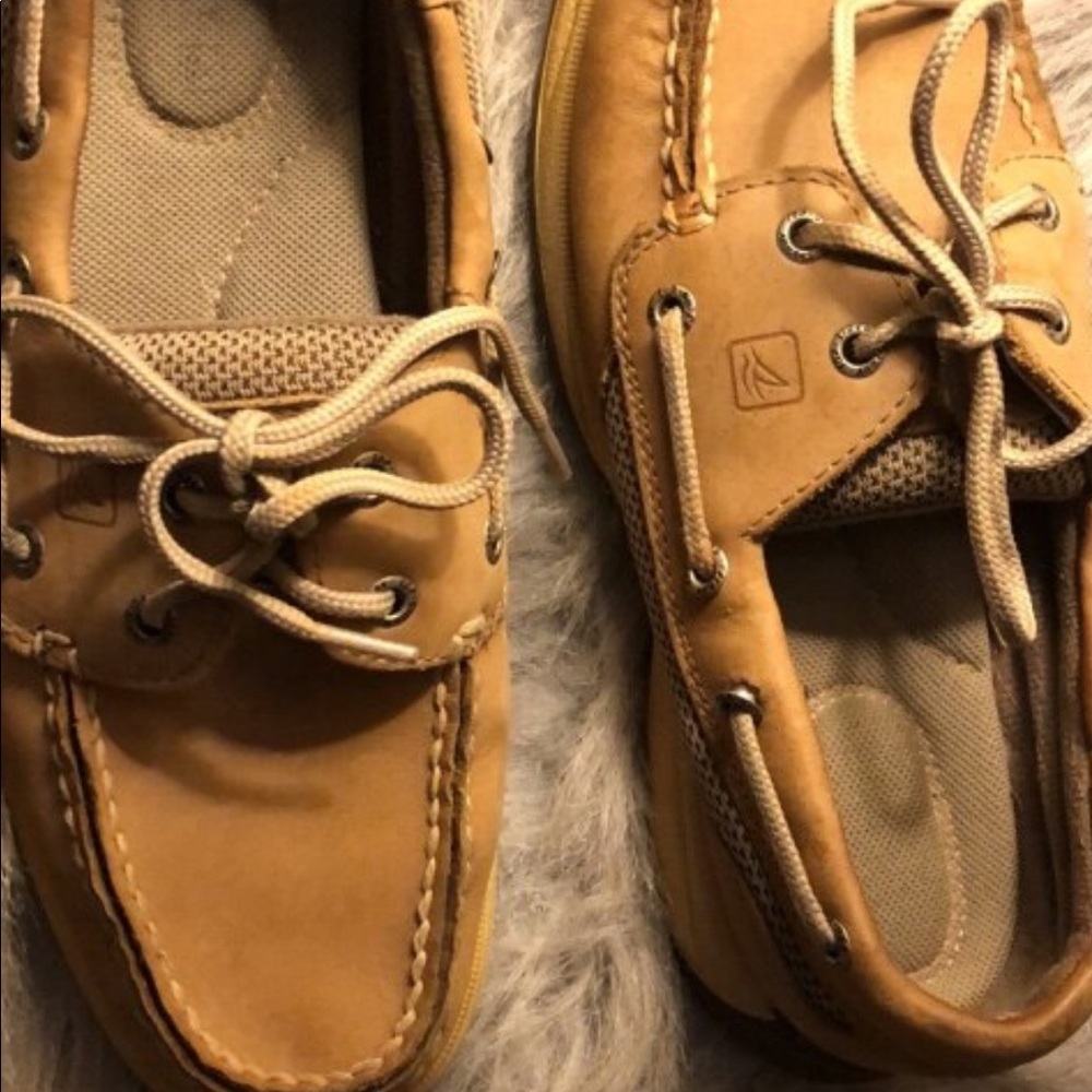 women’s sperrys